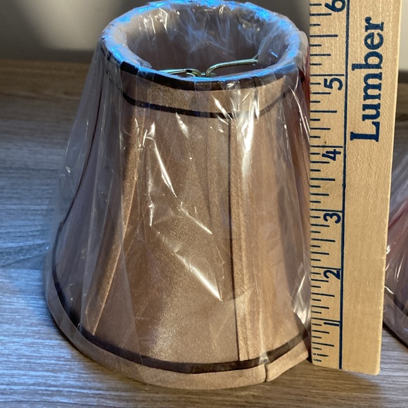 SpringCrest collection two lamp shades neutral - Picture 9 of 16